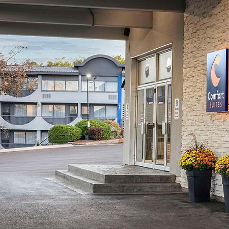 Quality Inn & Conference Centre Kingston Central Exterior foto
